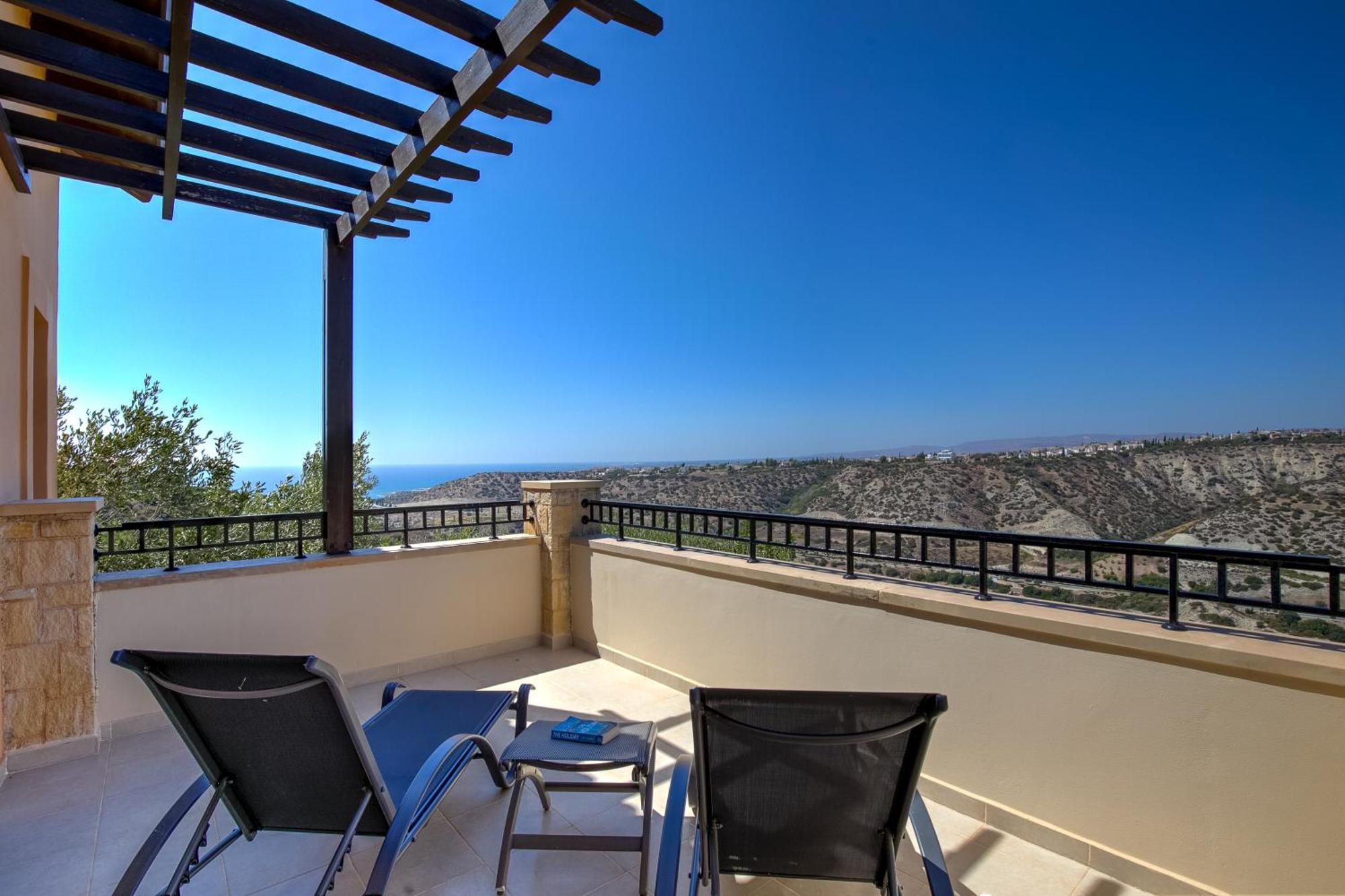 Fantastic Junior Villa Cz02 Salamis With Gorgeous Views, Aphrodite Hills Kouklia Luaran gambar