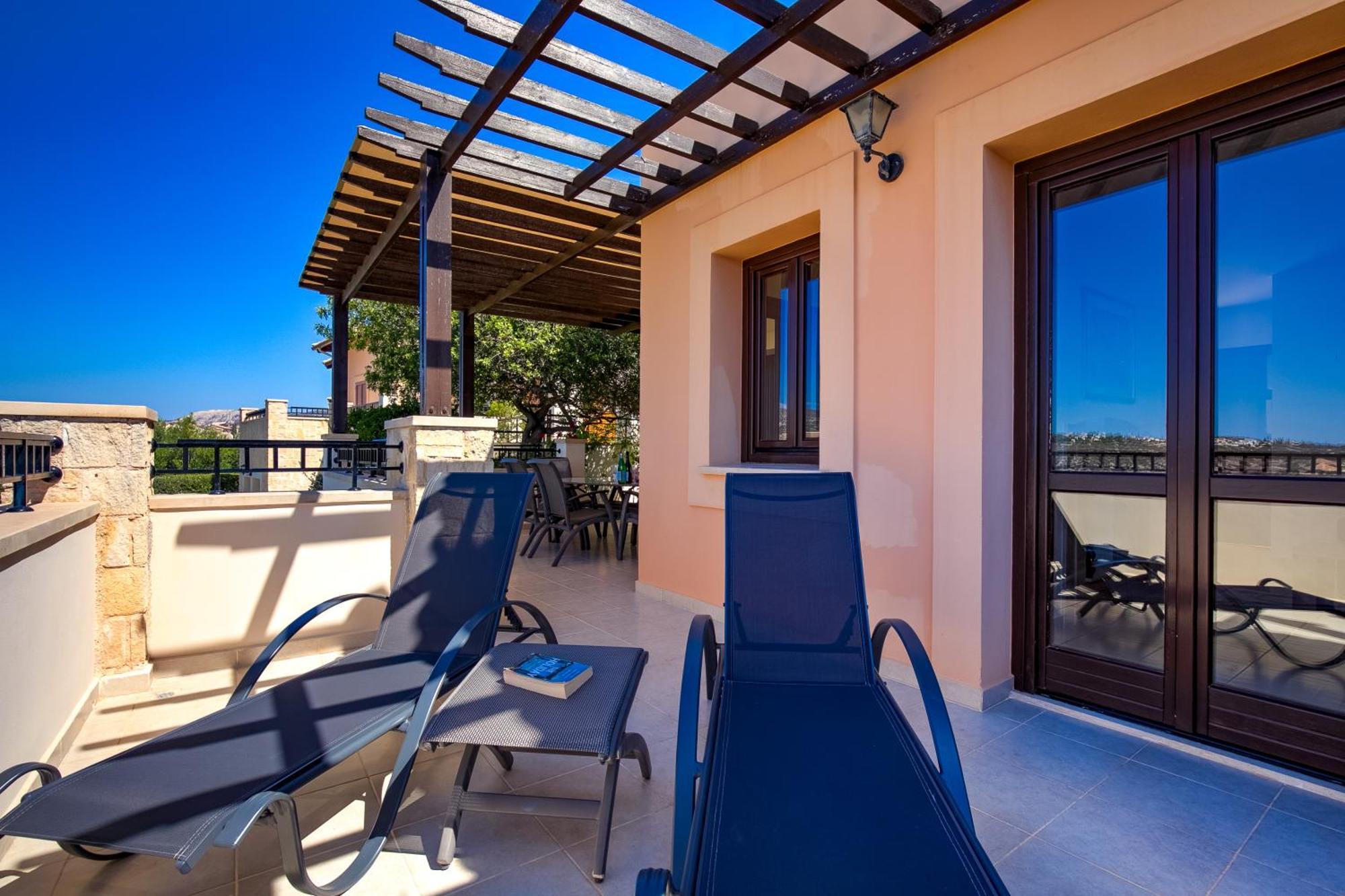 Fantastic Junior Villa Cz02 Salamis With Gorgeous Views, Aphrodite Hills Kouklia Luaran gambar