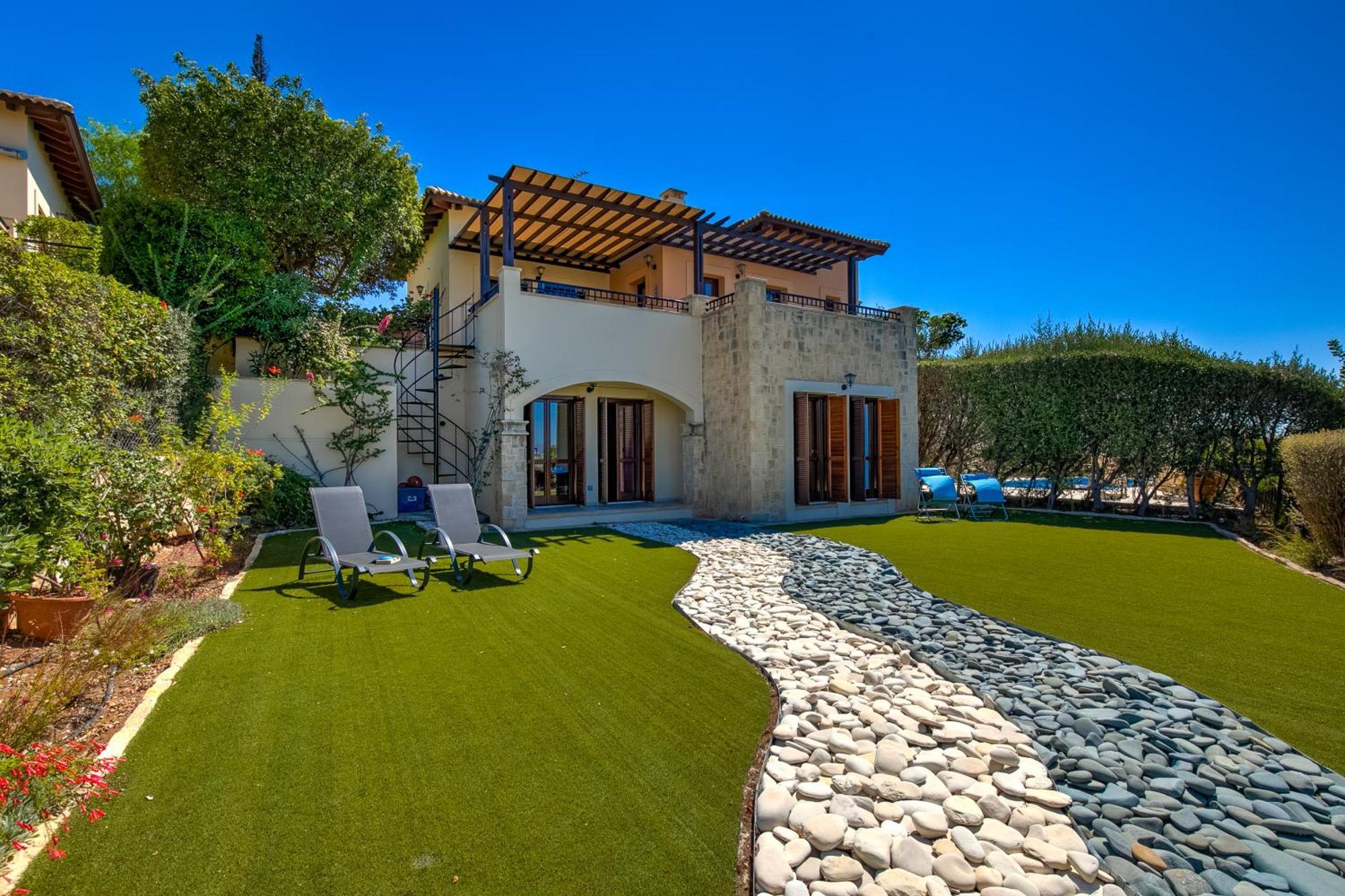 Fantastic Junior Villa Cz02 Salamis With Gorgeous Views, Aphrodite Hills Kouklia Luaran gambar
