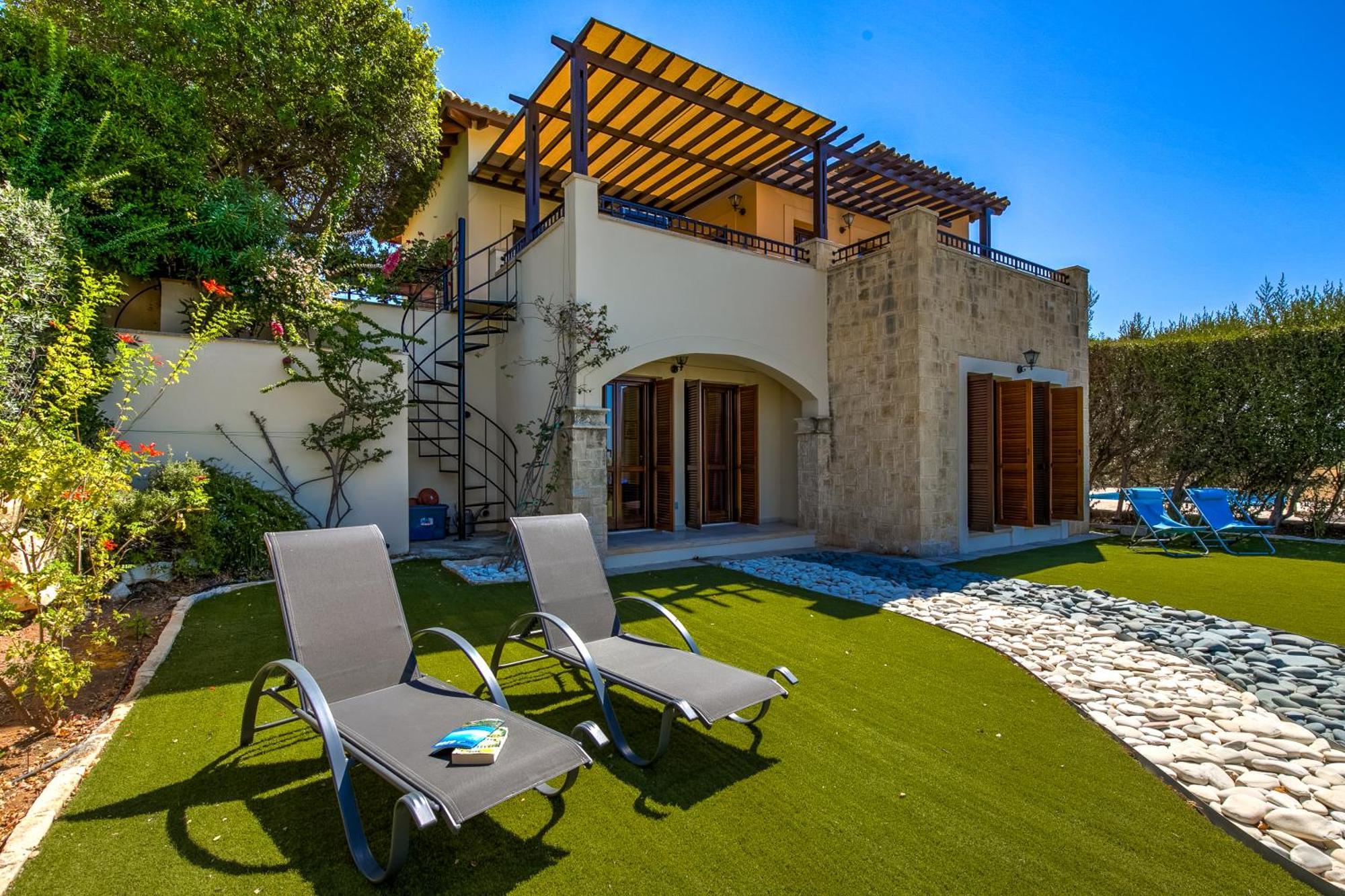 Fantastic Junior Villa Cz02 Salamis With Gorgeous Views, Aphrodite Hills Kouklia Luaran gambar