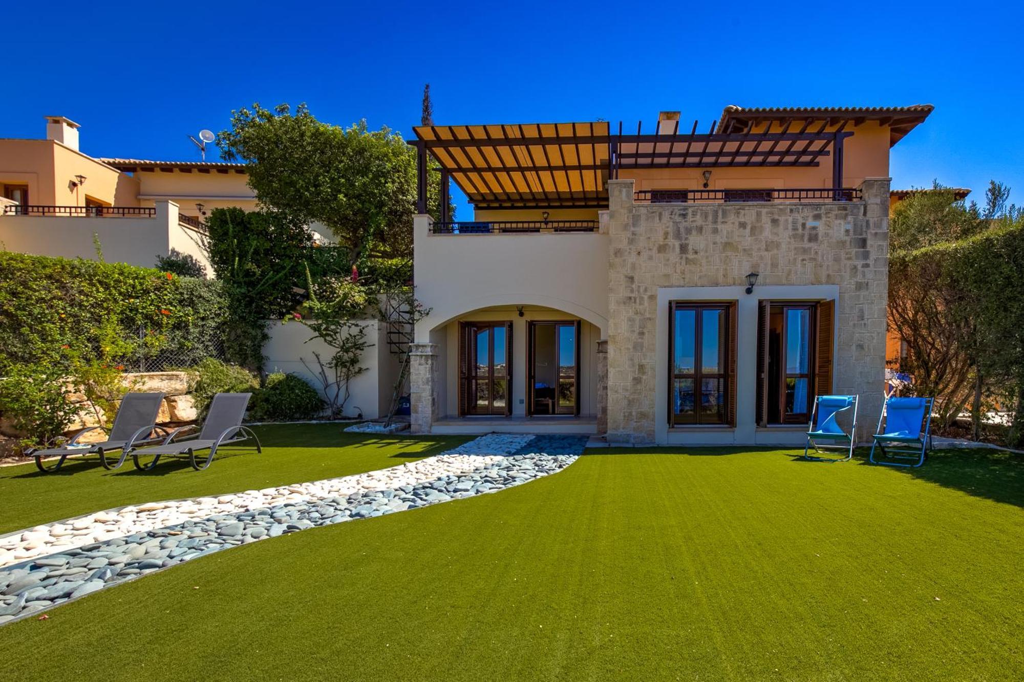 Fantastic Junior Villa Cz02 Salamis With Gorgeous Views, Aphrodite Hills Kouklia Luaran gambar