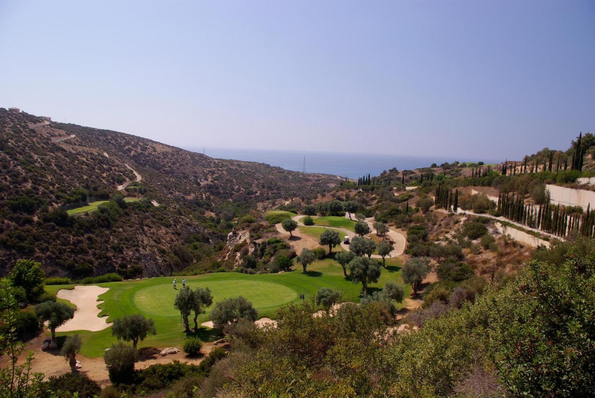 Fantastic Junior Villa Cz02 Salamis With Gorgeous Views, Aphrodite Hills Kouklia Luaran gambar